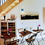 Bed & Breakfast La Perla Del Sud 3*
