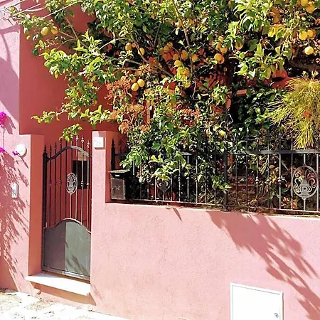 לינה וארוחת בוקר La Perla Del Sud טאולאדה